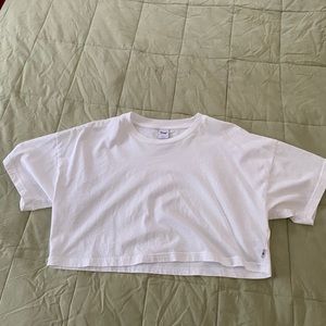 Aritzia Tna cropped tshirt